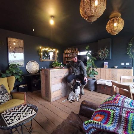 The Oaks Glamping - Pips Cabin Colkirk Buitenkant foto